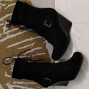 Guess Boot, 6 1/2, Black